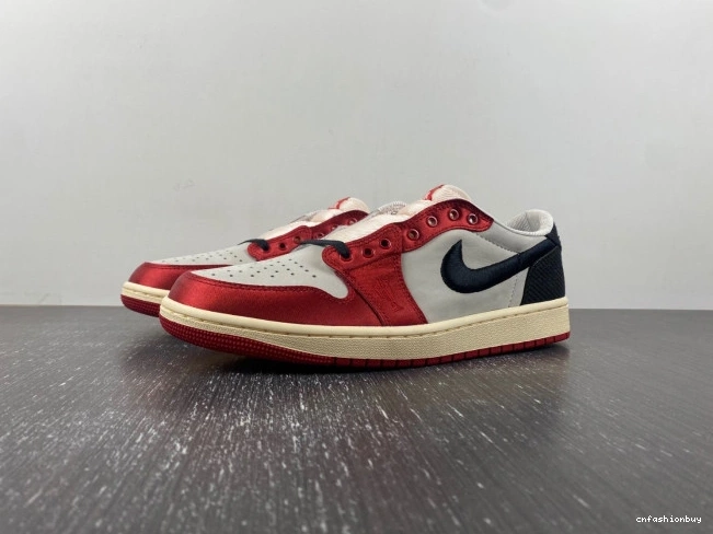 OG Air Trophy Low x Jordan Room Away 1 FN0432-100 0731